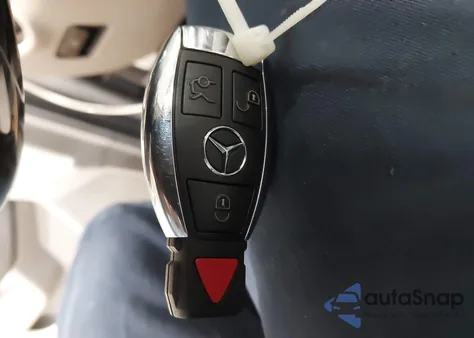 2013 Mercedes-Benz Ml 350 4Matic из США, поврежденный, VIN 4JGDA5HB4DA117335